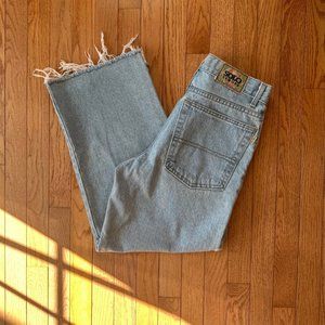 Vintage 90s / Solo High Waist Wide Barrel Leg Jean / Size 29